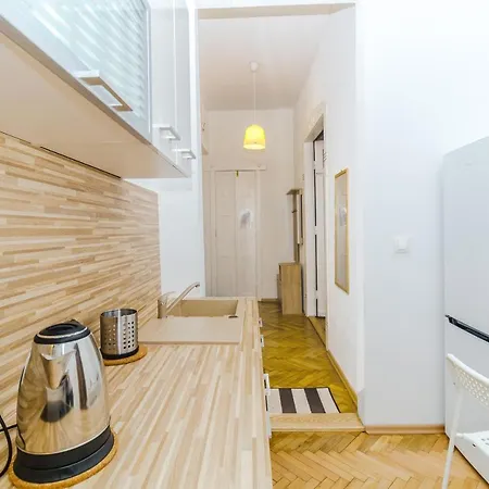 Extraordinary Brzozowa Apartment Krakau