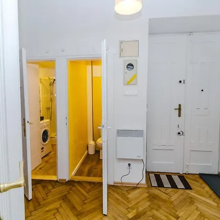 Apartment Extraordinary Brzozowa *